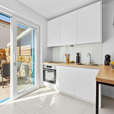 Apartament Sunshine *