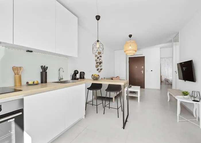 Sunshine Apartment *
