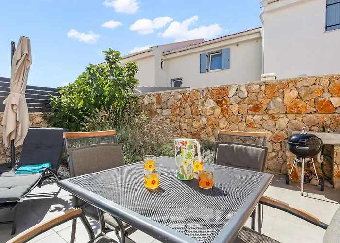 Sunshine Apartment